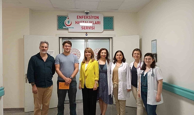 Türk doktorlardan Avrupalı meslektaşlarına kene eğitimi